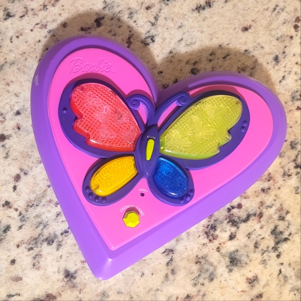 Vintage‎ 2001 Barbie Butterflt Memory Game (Works)
